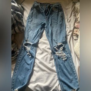 American eagle ripped jeans